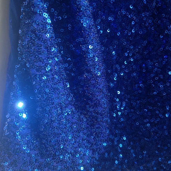 Sequin top - Picture 2 of 3